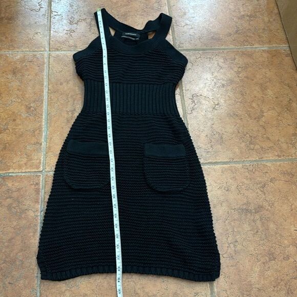 Club Monaco Women's Mixed Stitch Pointelle sleeveless fitted knit dress size SP - Picture 14 of 14